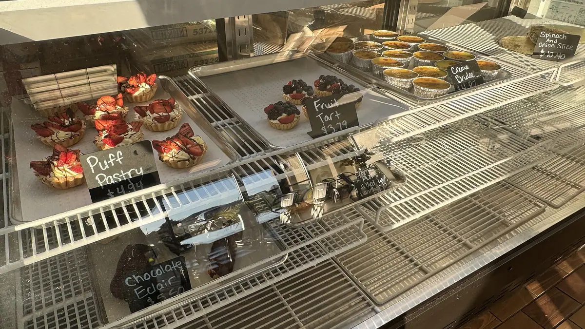 Gluten-Free Bakery bakes
